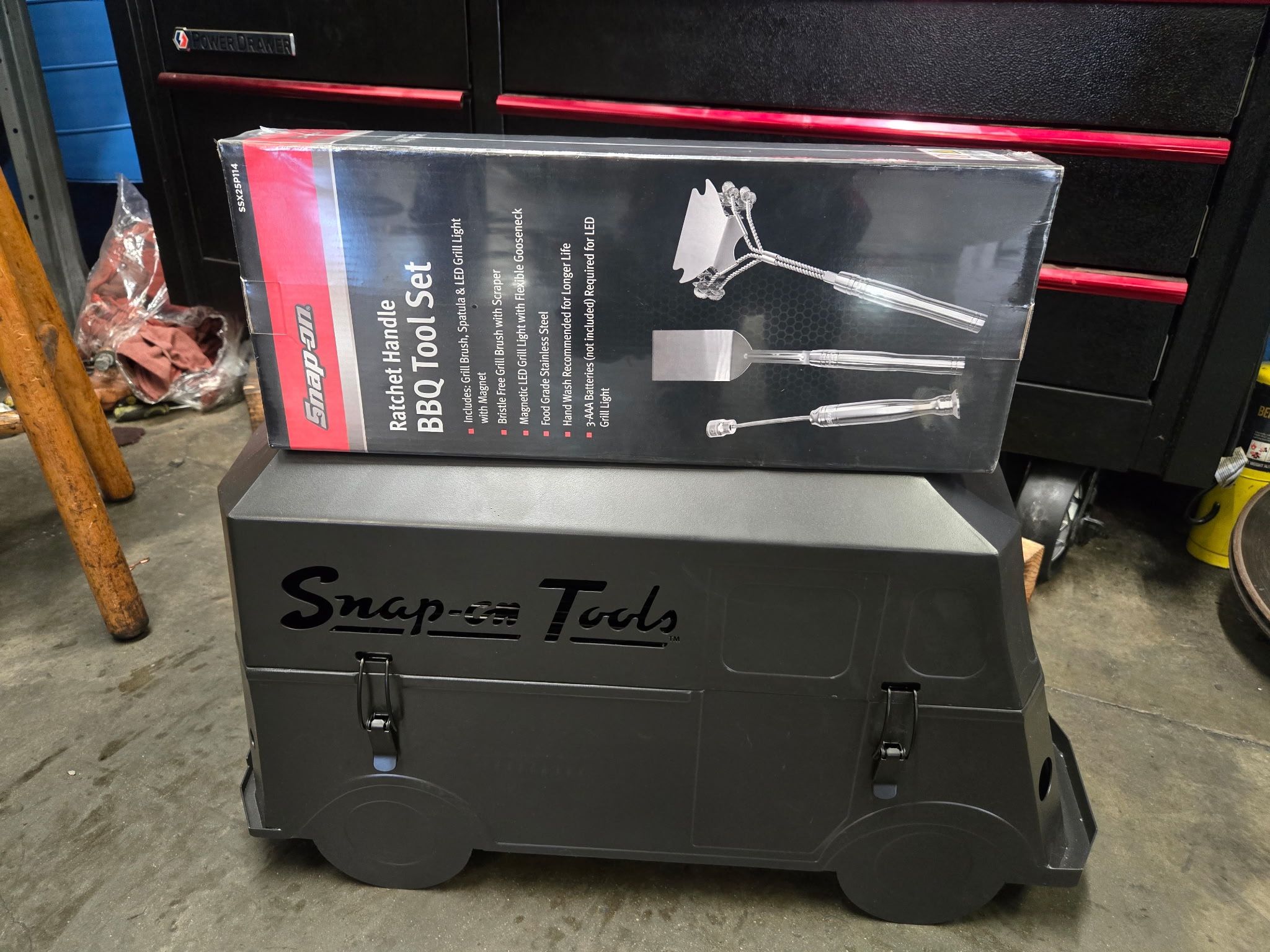Snap on truck grill and tool set
