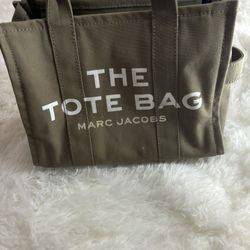 Marc Jacobs Medium Tote Bag 