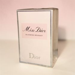 Miss Dior Blooming Bouquet by Dior