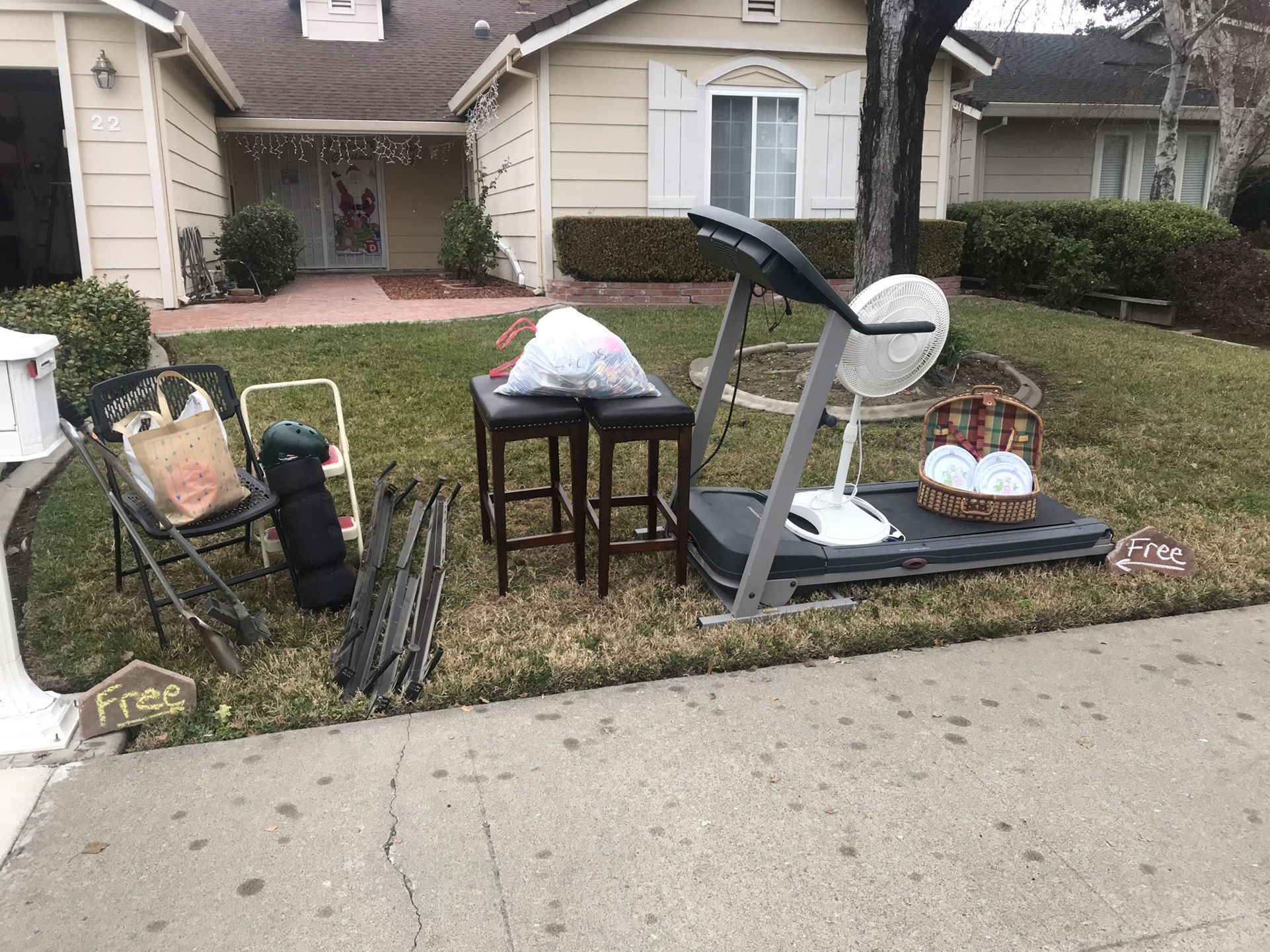 Free Stuff for Sale in Sacramento, CA - OfferUp