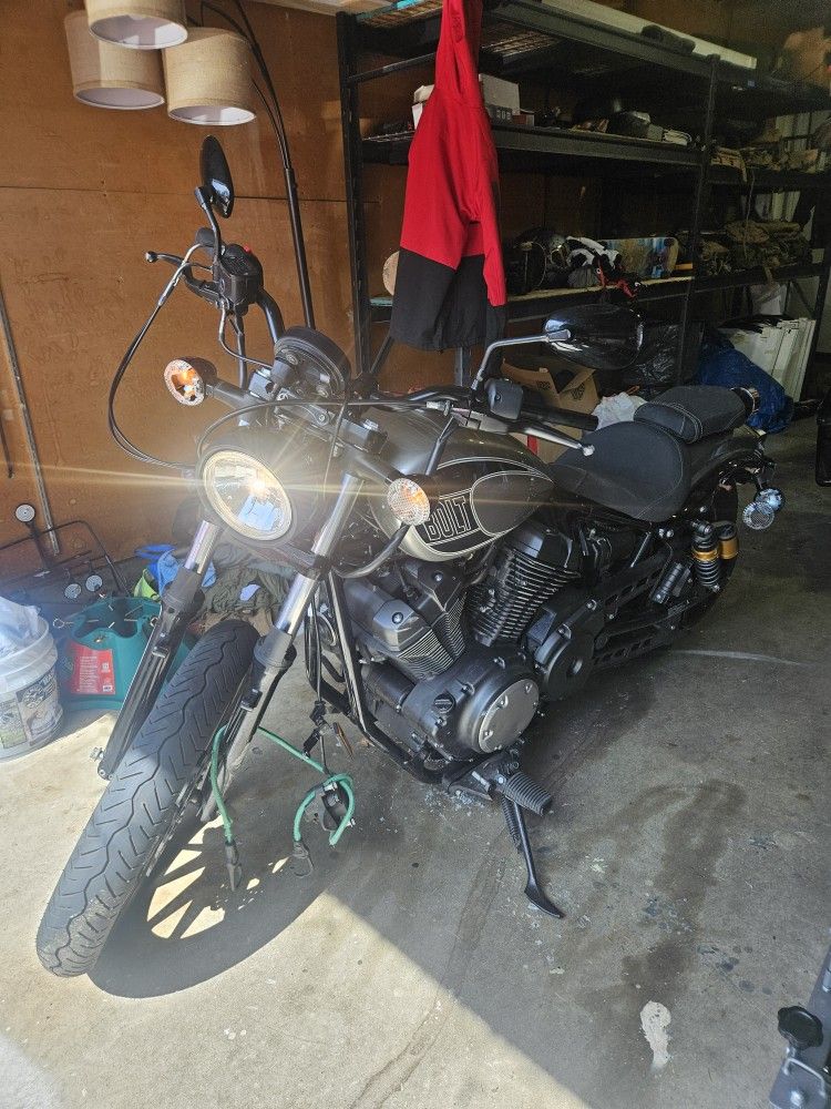 2017 Yamaha Bolt