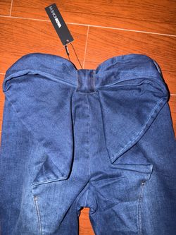 NEW Fashion Nova Bow Flare Jeans – Size 9