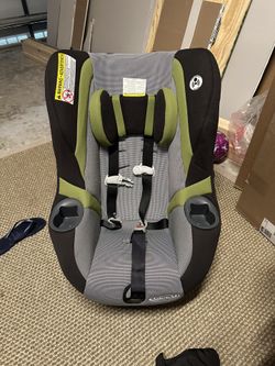 Graco Convertable Car seat