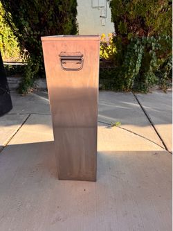 Stainless steel commercial kitchen trash bins