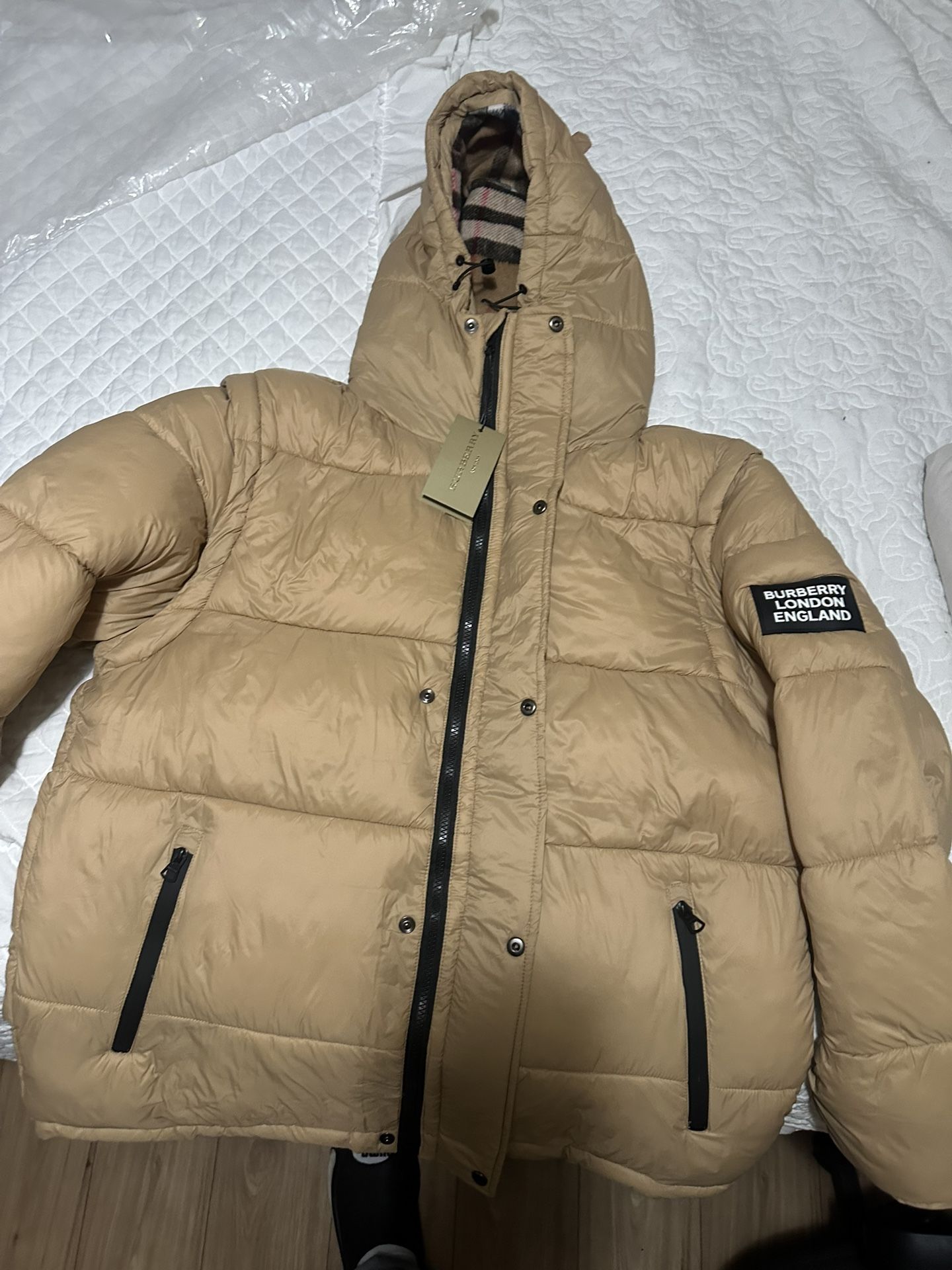 Burberry Puffer 