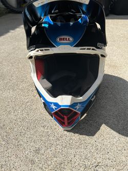 Bell Moto 9 Helmet 