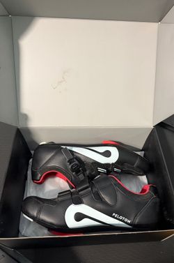 Peloton Shoes Size 45