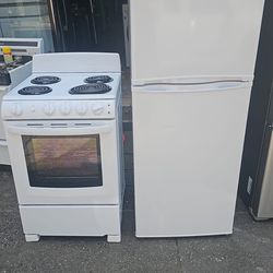 24 Inch Refrigerator And Electric Stove 