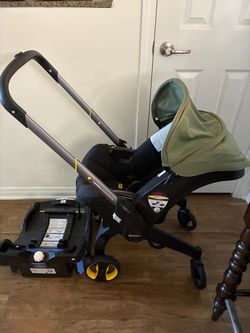 Doona stroller with car seat base