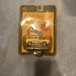 Racing Champions Outdoor Life series diecast pickup truck