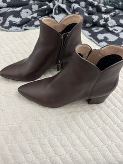 Cole Han Booties 9 1/2
