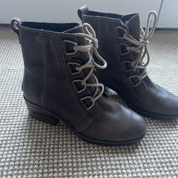 Sorel Boots