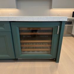 Sub Zero Under Counter Wine Fridge-needs Sealed System Repair – Naperville, IL