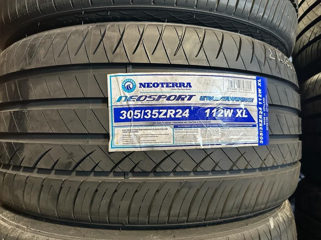 305 35 24 Highway Tires