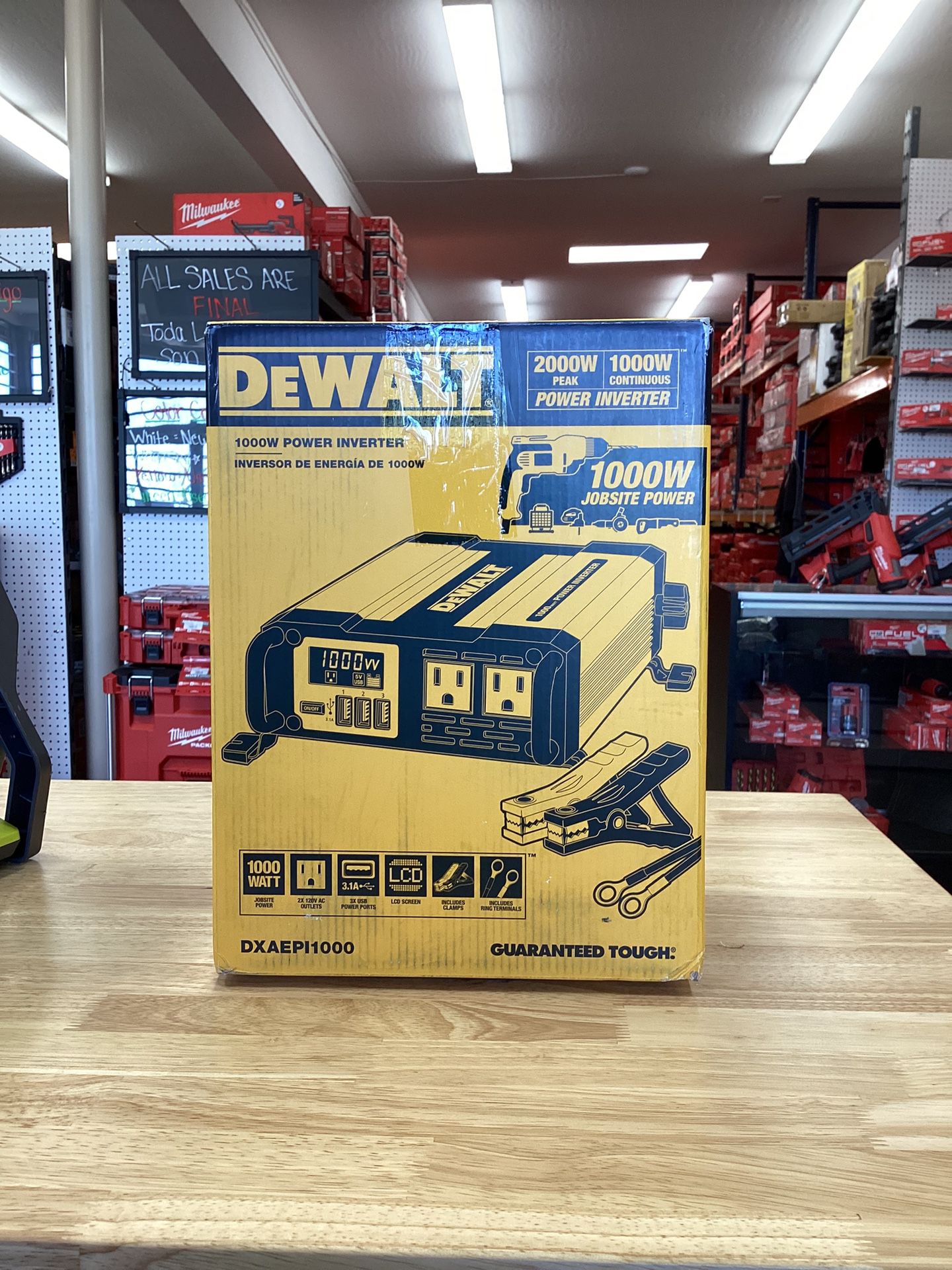 DEWALT 1000-Watt Portable Car Power Inverter with Triple USB Ports