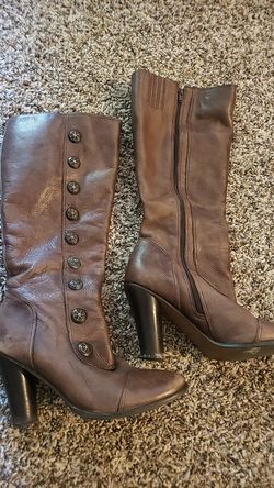 Real leather Very unique (size 8.5)