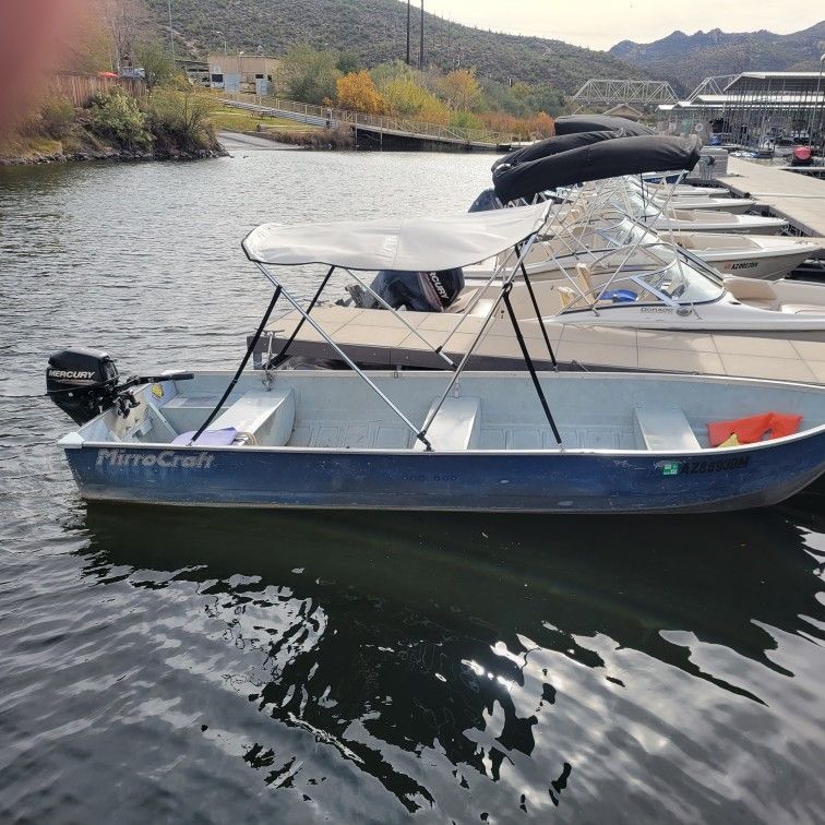 2015 Mirrorcraft 16 Foot Fishing Boat