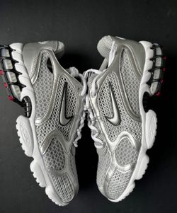 Nike Spiridon Cage 2 Metallic Trainer Shoe Sneaker Size 13, 12 , 11.5 , 11 , 10.5 , 10