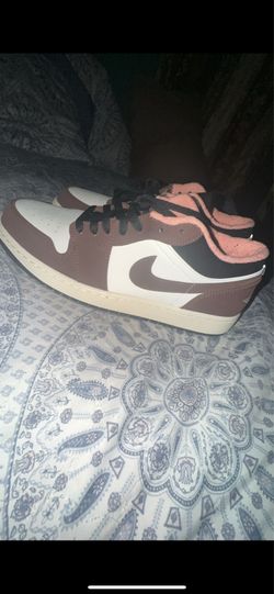 Low mocha Jordan 1