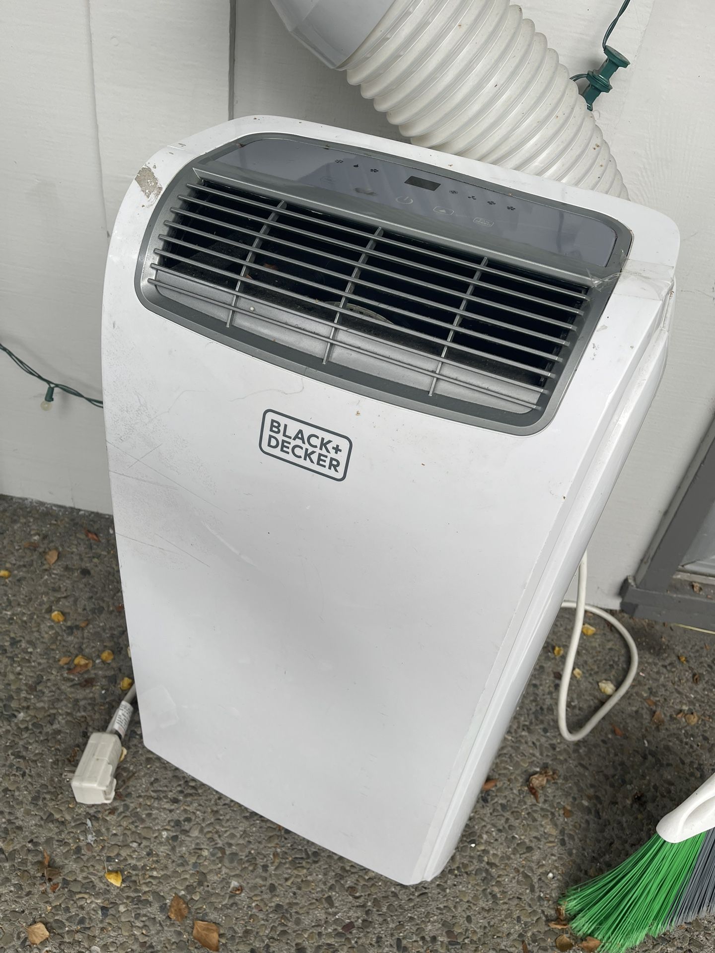 Light Portable Air Conditioner