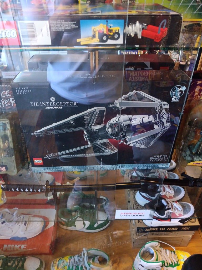 Star Wars Ultimate Collector Series