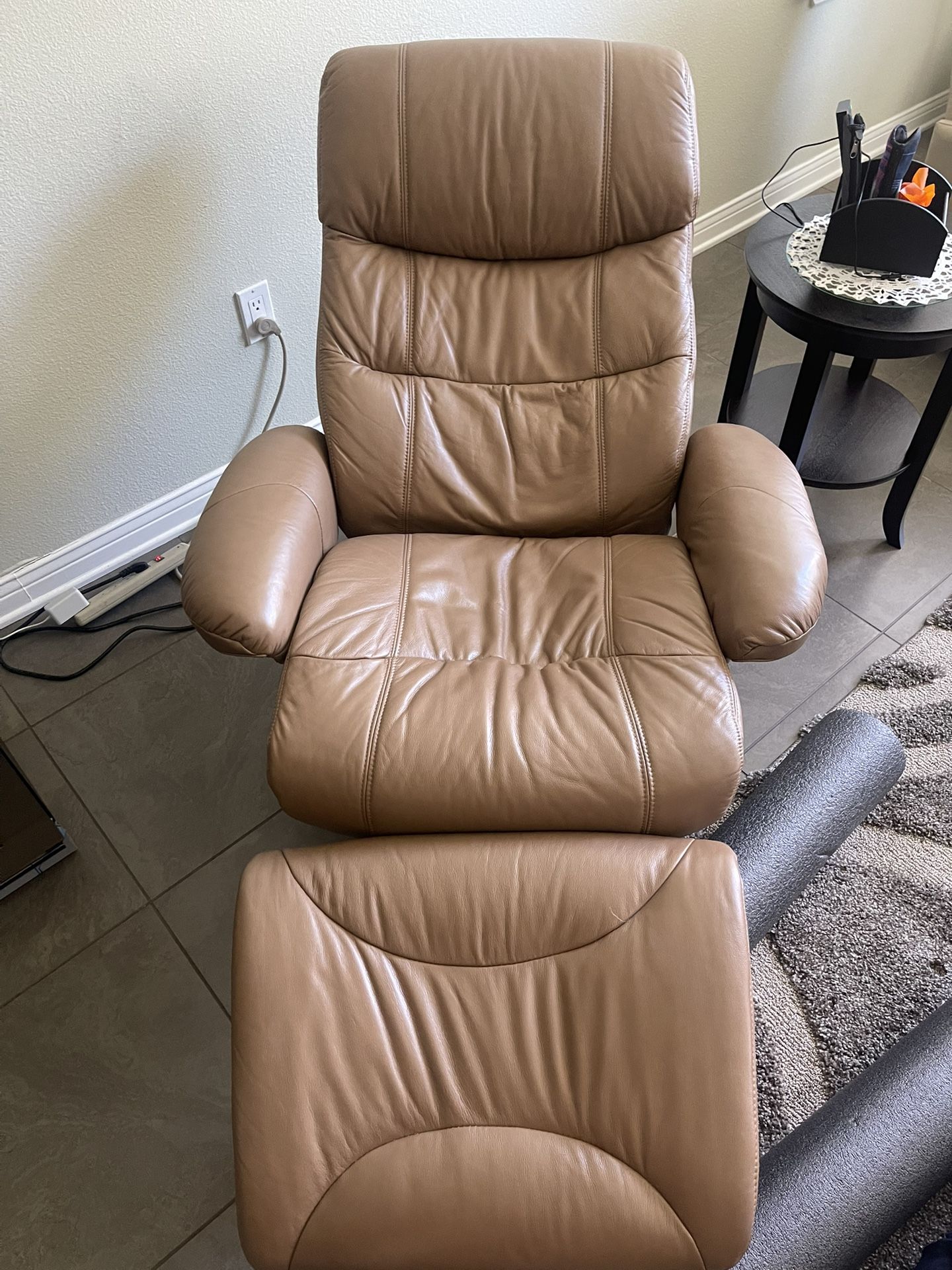 Reclining Leather Chair With Stool