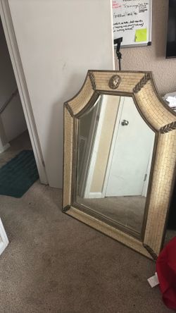 Lion Mirror