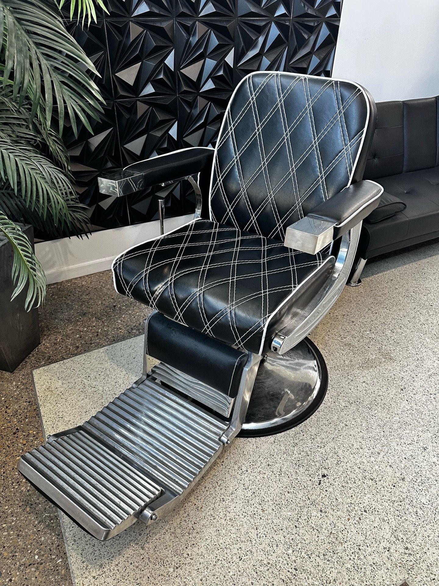 Barber chair