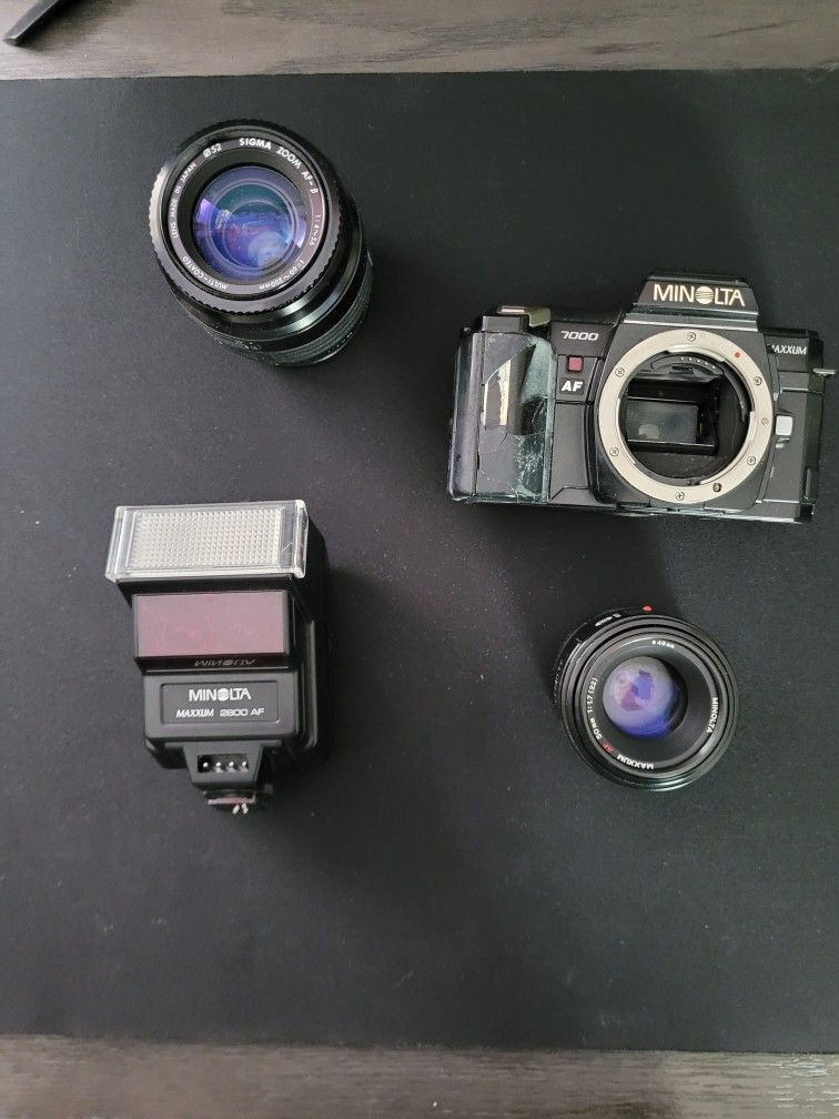 Minolta Maxxum 7000 Kit 