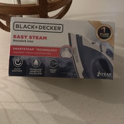 Black + Decker Easy Steam Iron