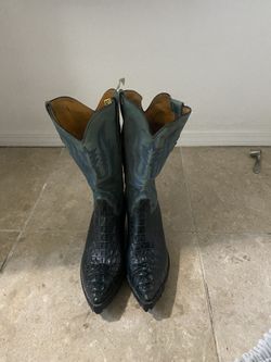 Men’s Horn Back Alligator Boots size 9