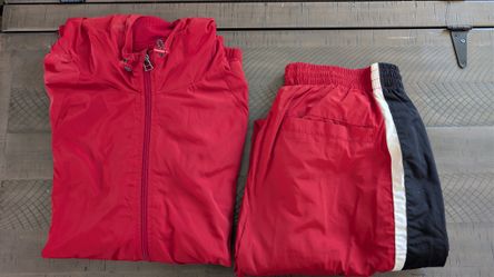 Foot locker jacket/pants size medium