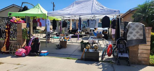 Big Yard Sale $1
