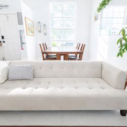 ✨ Modern Tufted Sofa – Delivery available✨