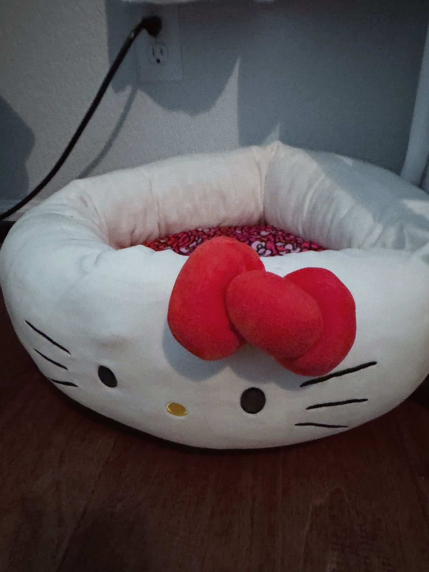Hello Kitty Pet Bed