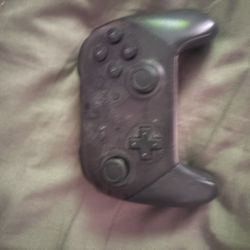 Nintendo Switch Pro Controller 