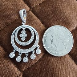 Real Diamonds Pendant 
