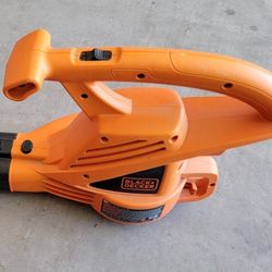 Black & Decker Electric Leaf Blower 