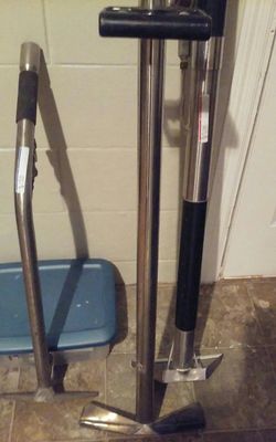 Carpet cleaning tools