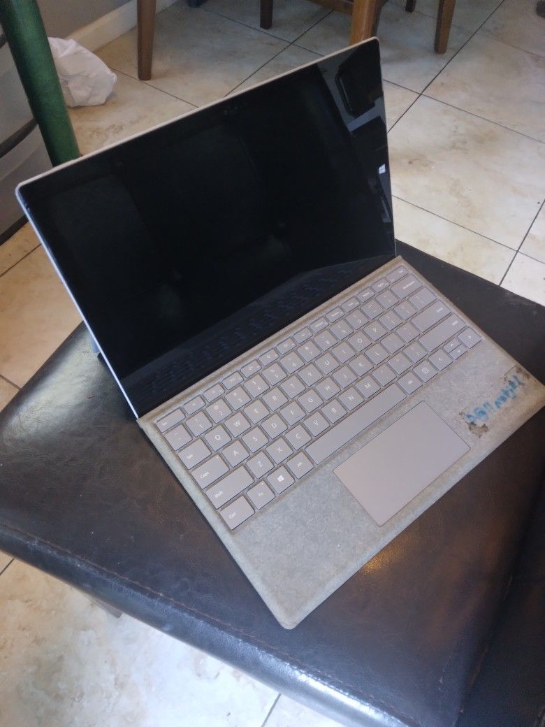 Microsoft Surface Pro *** No Power Cord *** Works Like New