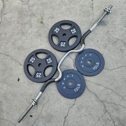 Curl Bar With Cushion Grips & 70lbs Weight Plates