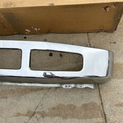 Front Bumber For a 2009 Ford 350 (Truck)