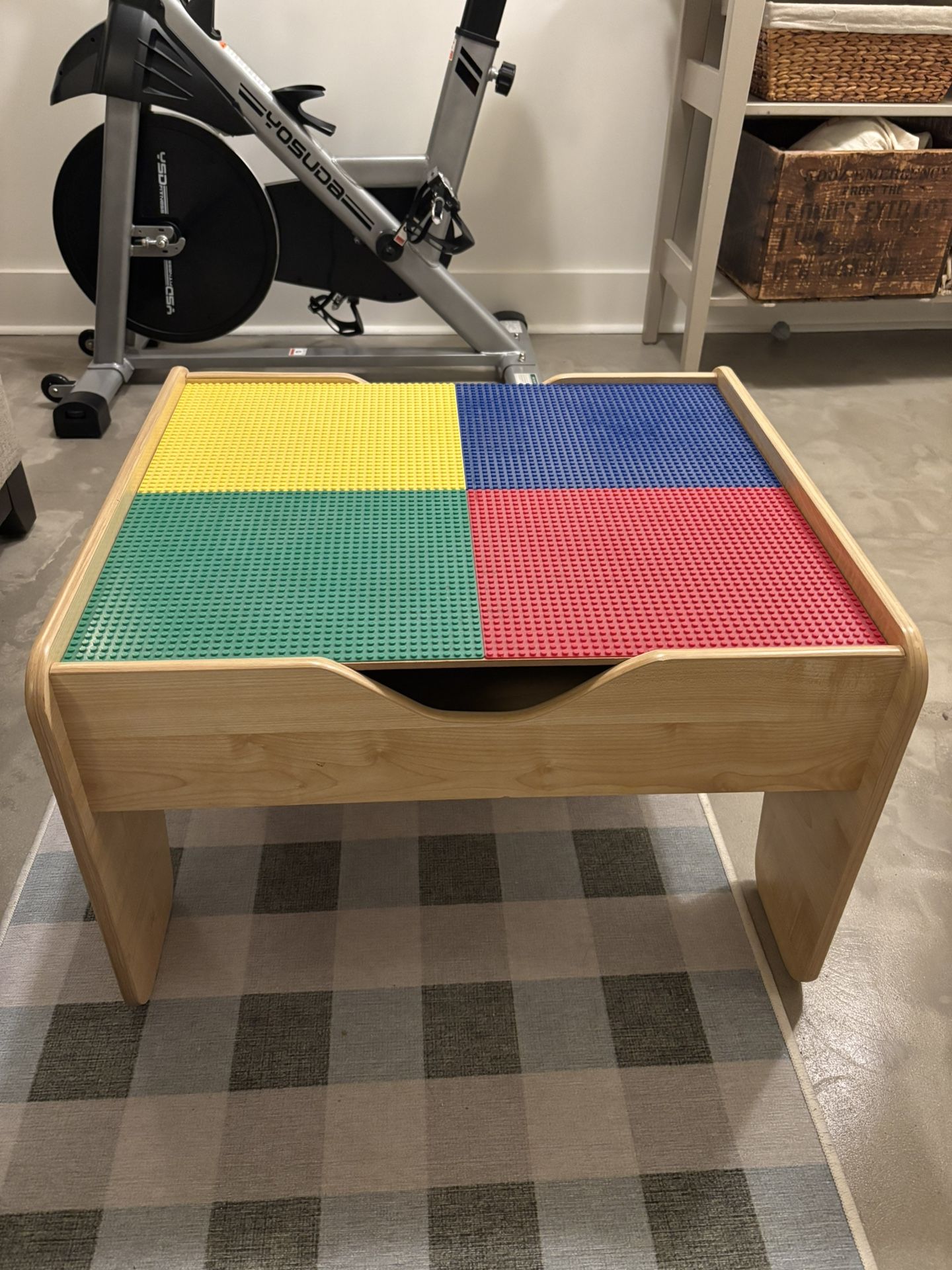 FREE Lego Table