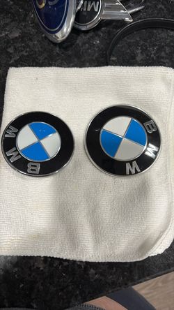 BMW emblem