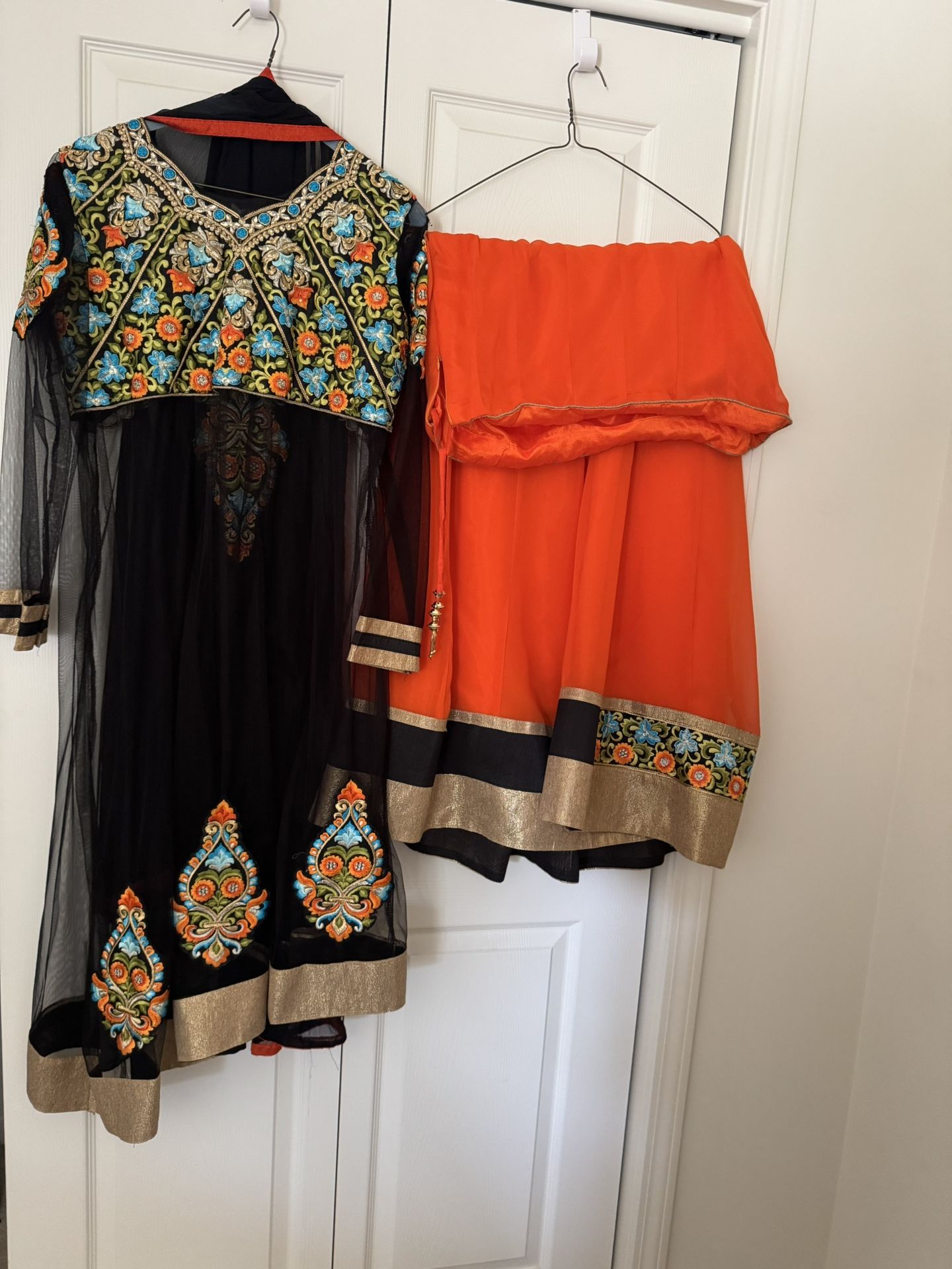 Elegant Barely Used Info-pak Medium Dress. 