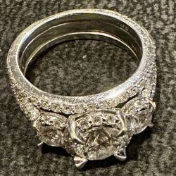 Beautiful Diamond Wedding Ring 