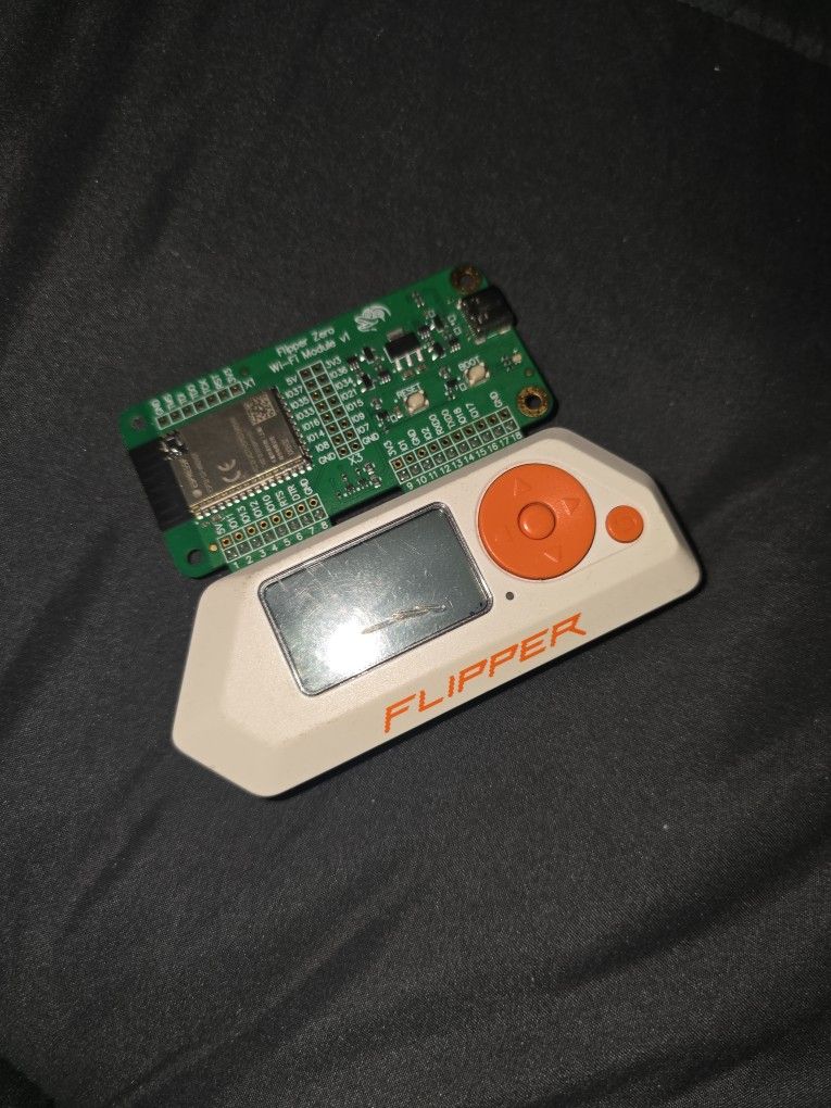 Flipper Zero W/WiFi Card