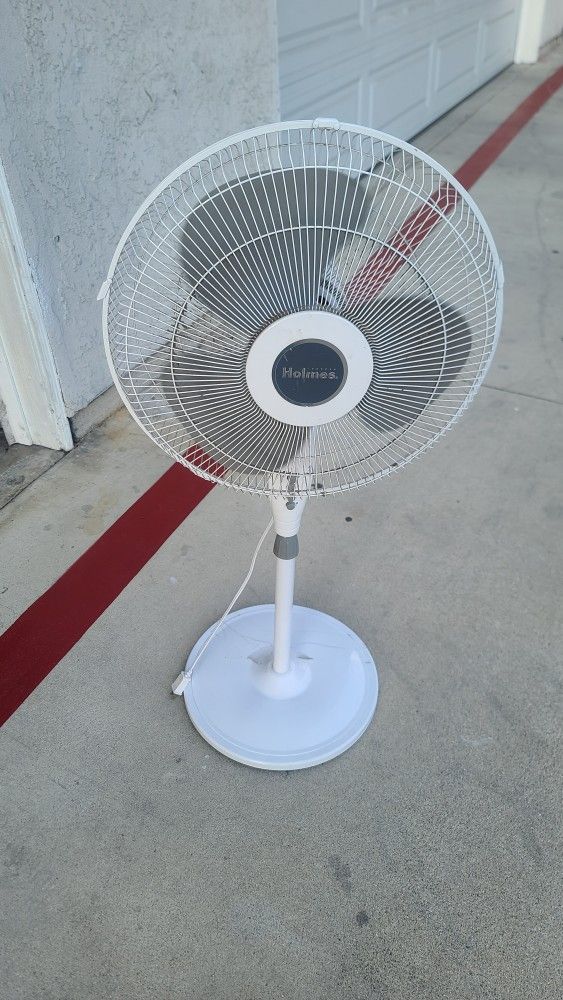 Fan Stay Cool This Summer!  ! 