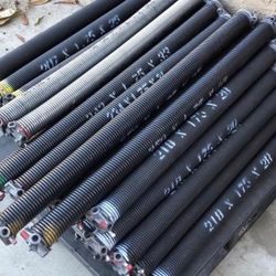 Garage doors springs
