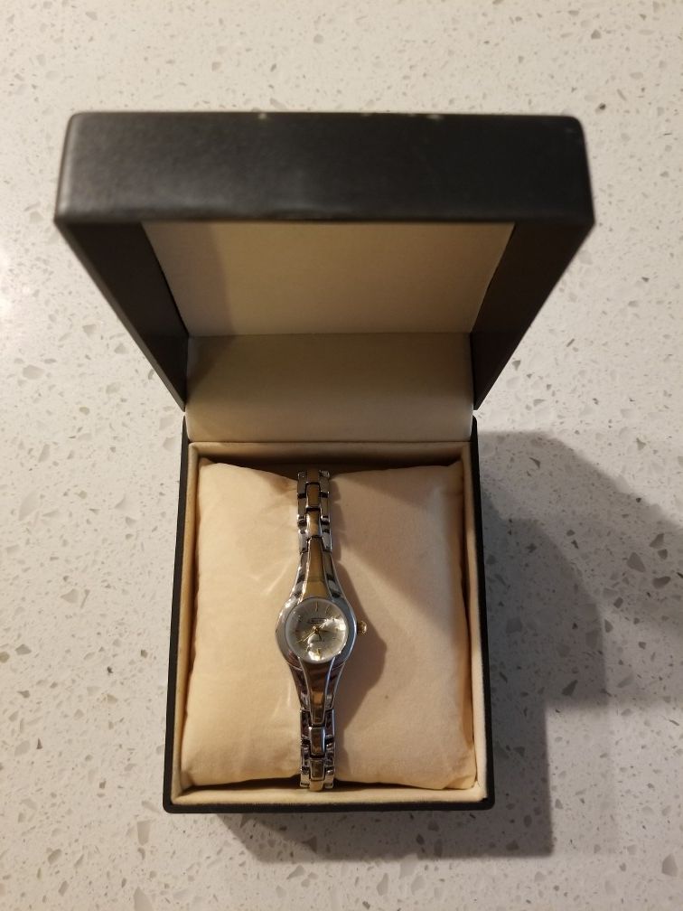 Marco max quartz women's watch